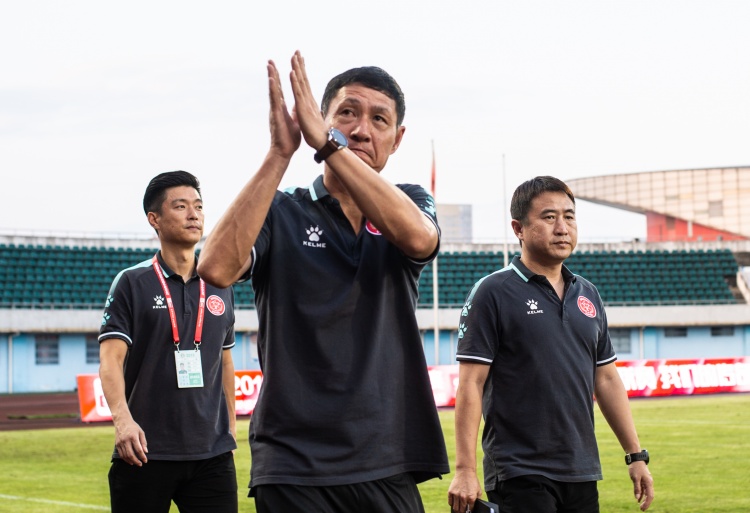 廣州豹客場(chǎng)4-2大逆轉(zhuǎn)重回第三，黎兵：這是廣州豹最需要的精氣神
