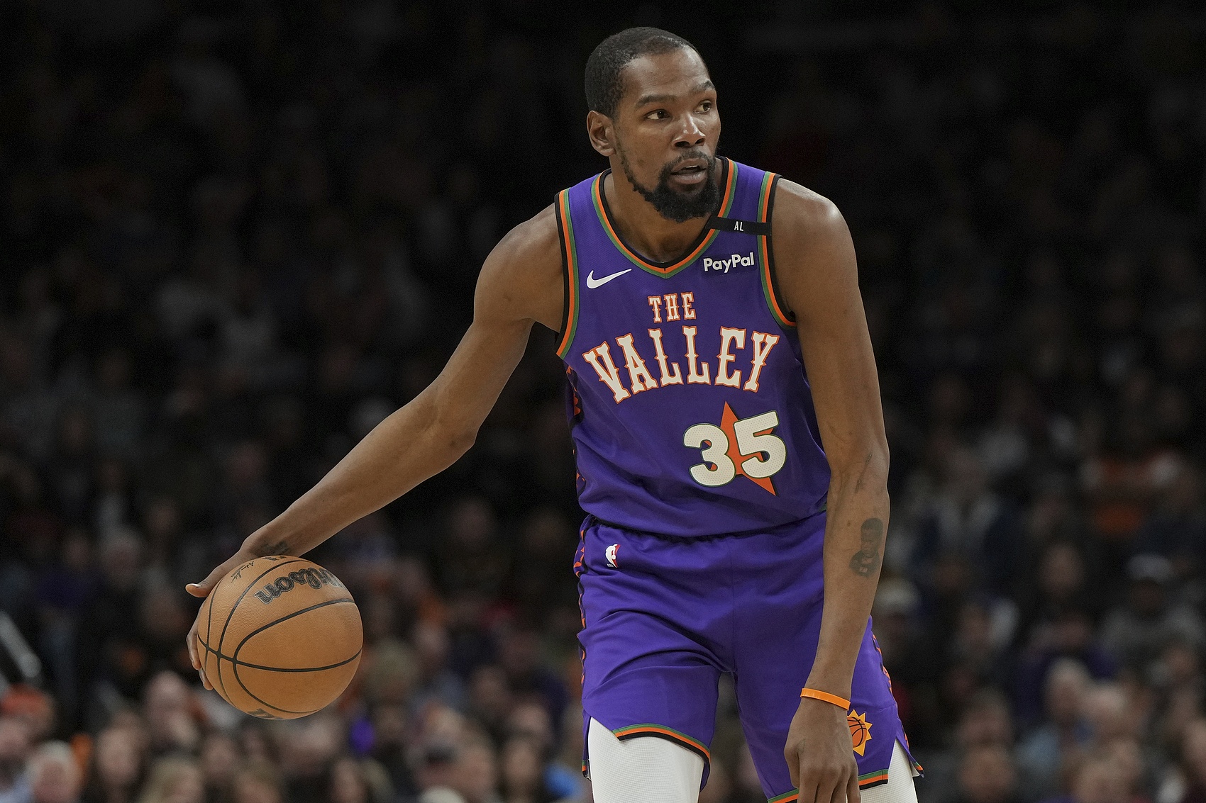 ??KD：球迷在關(guān)于我的職業(yè)生涯這一點上根本辯不贏我 試試看！