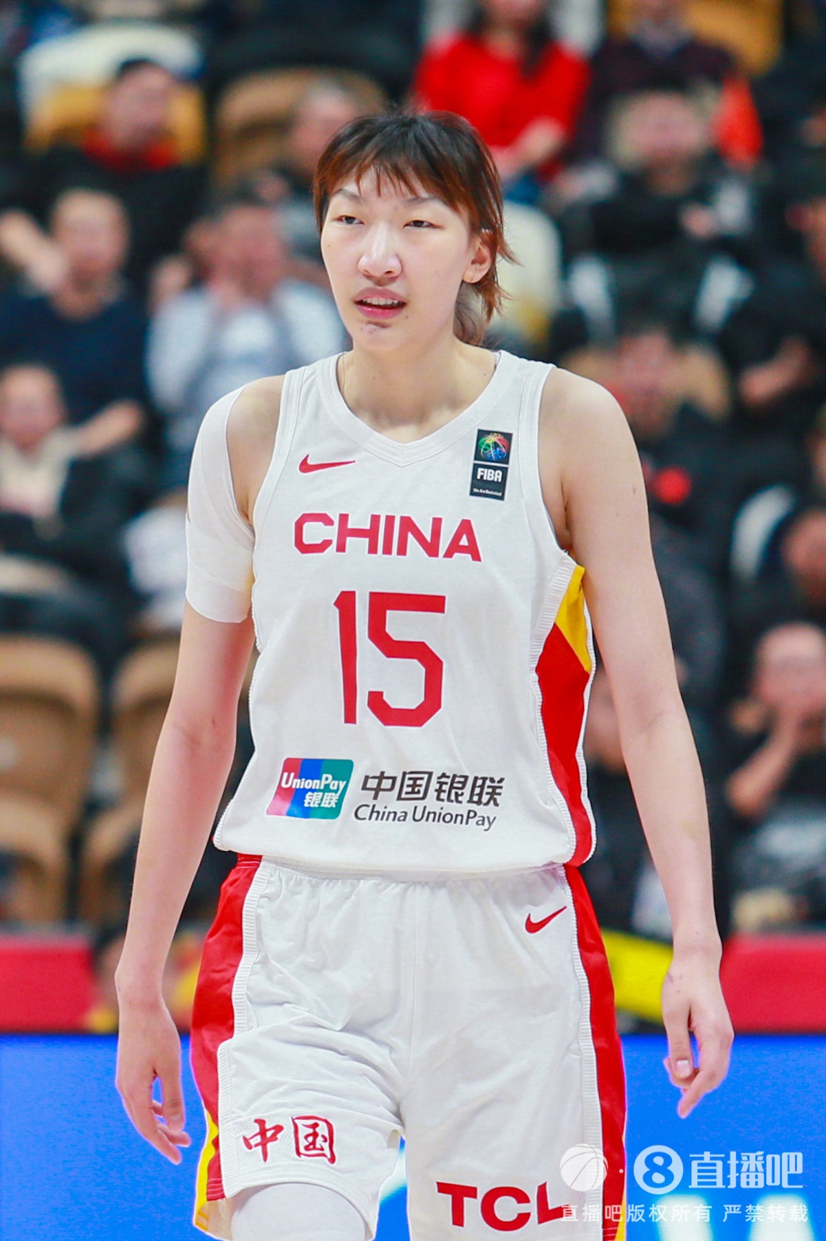 繼續(xù)擴(kuò)大優(yōu)勢！中國女籃第三節(jié)30-25凈勝5分 前3個單節(jié)都在贏分