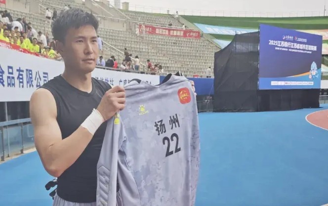 蘇州東吳門將李新宇19日中甲比賽結束后，20日將馳援蘇超揚州隊