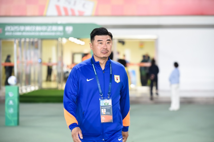 韓鵬：臨時接到代理主帥任務(wù)大家都很投入，陳澤仕、依木蘭有傷