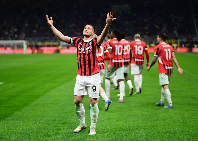 隆戈：約維奇將免簽加盟雅典AEK，簽約至2027年