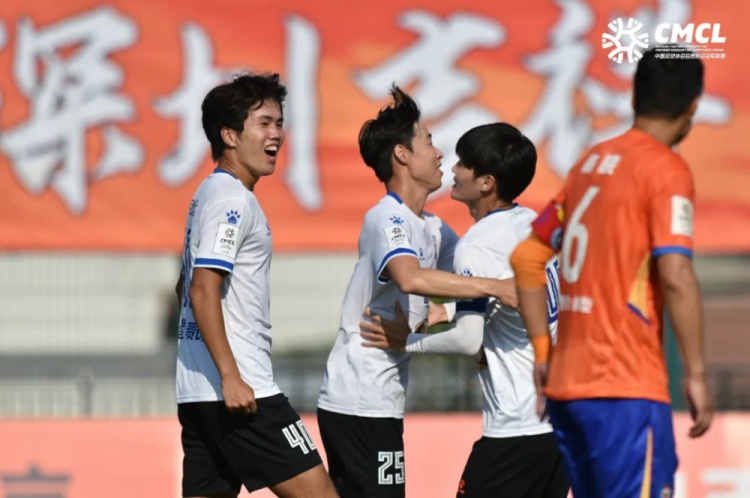 廈門壹零貳陸2-0深圳吉祥取中冠總決賽三連勝，張?jiān)矫烽_二度