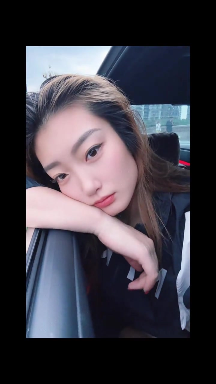 美！李夢曬日常隨筆：快樂的答案在每一天 快樂就這么簡單
